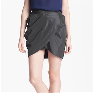 Leith black tulip mini skirt